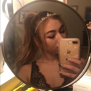 Meet your Posher, Haley